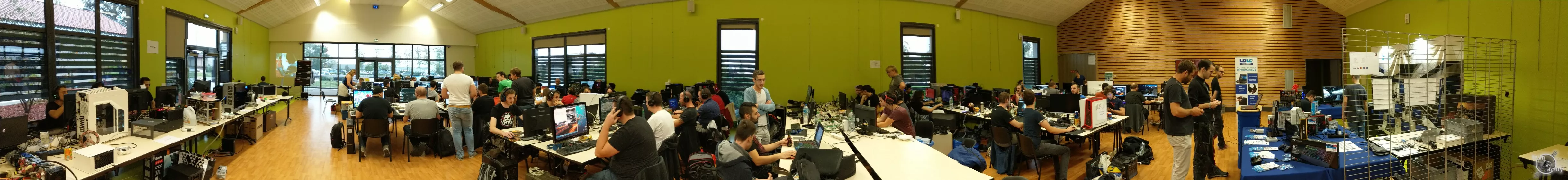 Vue à 360° de la salle ! Vue à 360° de la salle !