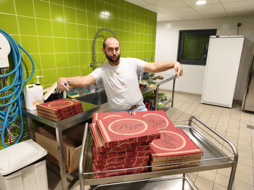 Tu l'a vu ma grosse pizza ?